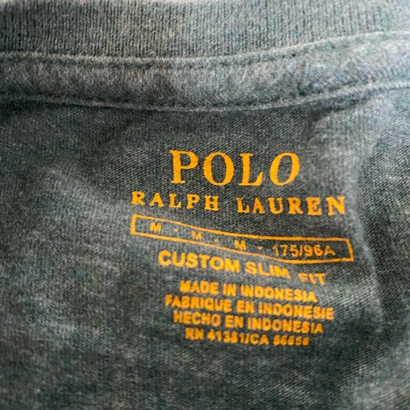 polo shirt - Picture 3 of 3